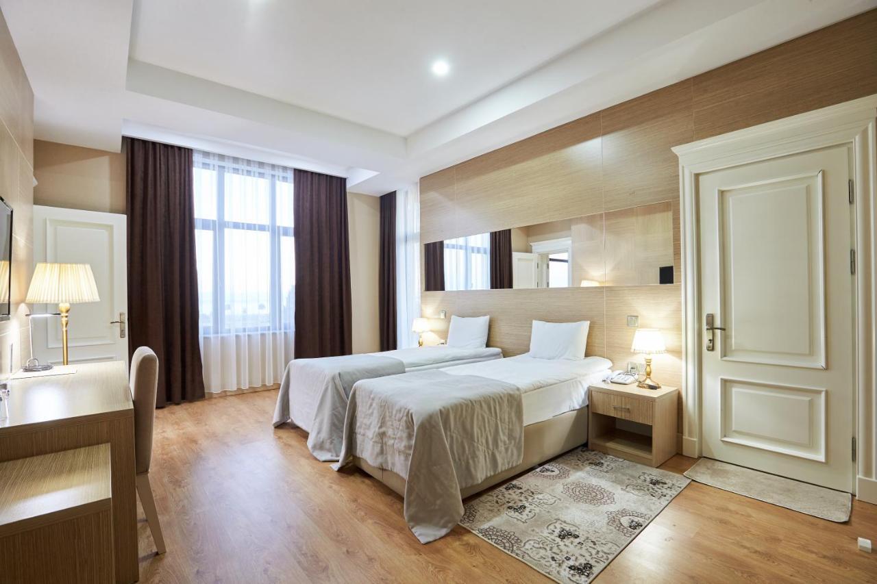 Nobel Hotel Baku Zewnętrze zdjęcie