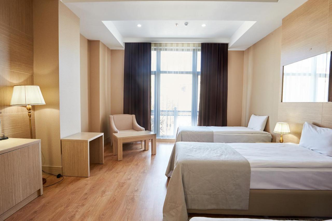 Nobel Hotel Baku Zewnętrze zdjęcie