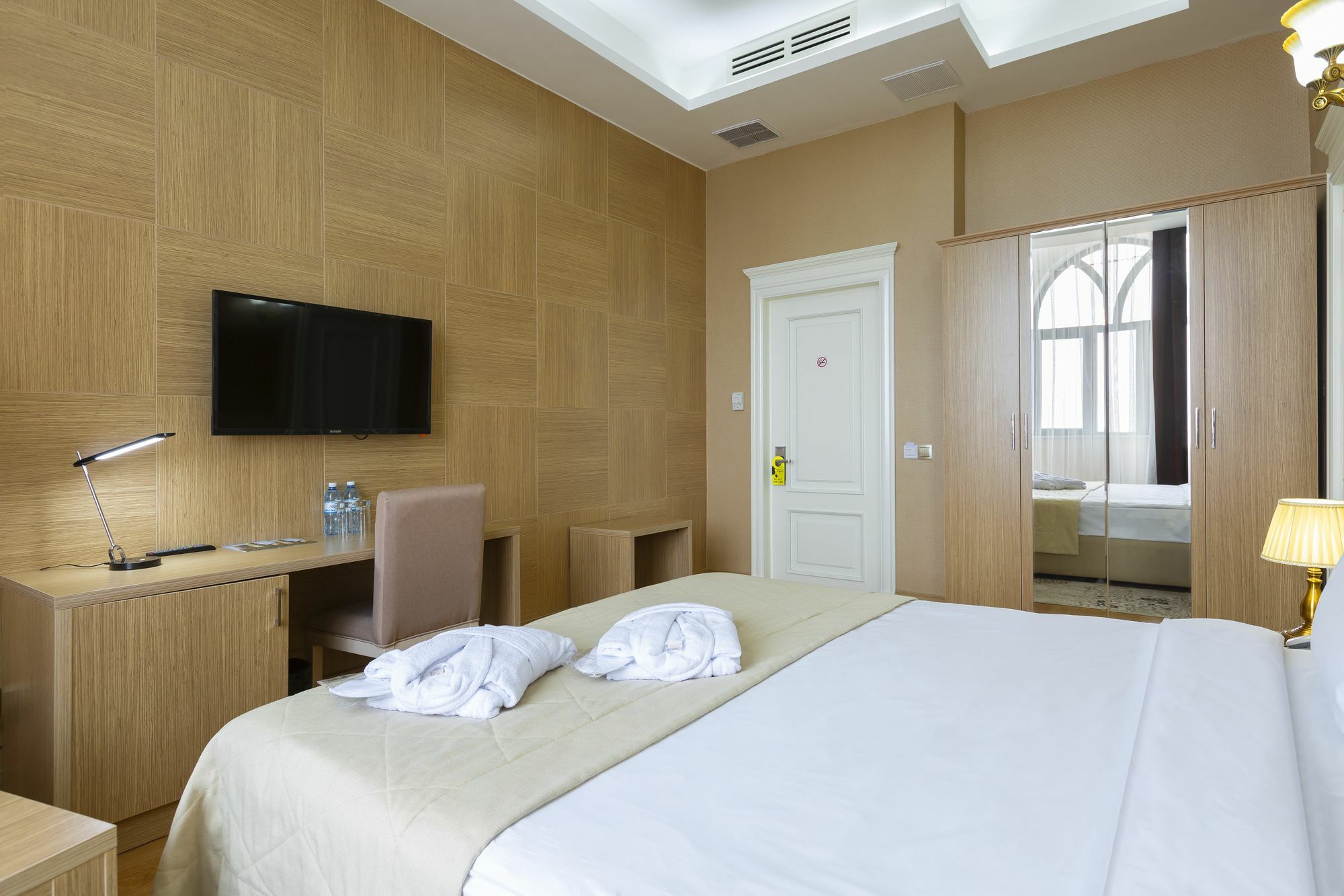 Nobel Hotel Baku Zewnętrze zdjęcie